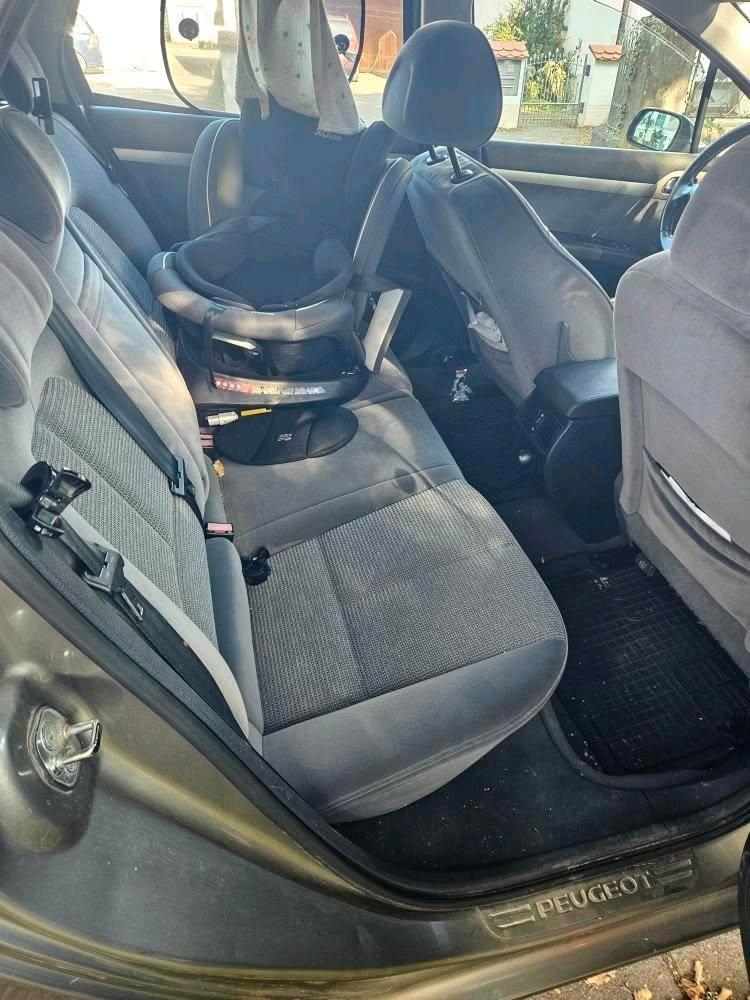 Peugeot 407 2005 — photo 6