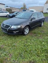 Volkswagen Verkaufe 3C Passat - Volkswagen Passat in Bonn