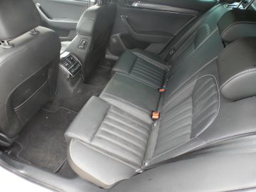 Skoda Superb - 11