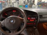 BMW E36 320i - BMW 320: Coupé, 320i E36