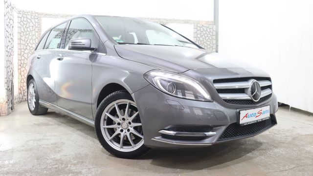 Mercedes-Benz B 180 CDI d AUTOMATI NAVI XENON EINPARKHILFE AHK