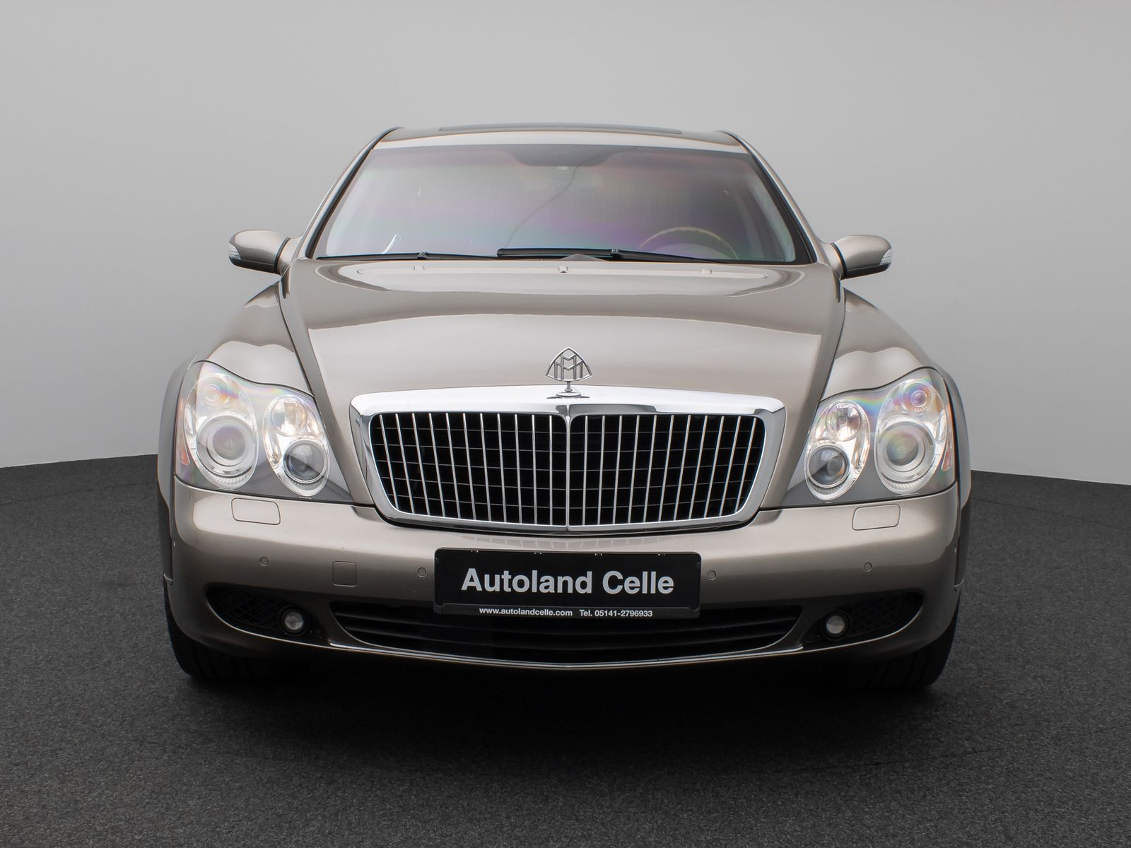 Fahrzeugabbildung Maybach 57 DUOTONE V12 Fondpaket Massage Solar VOLL