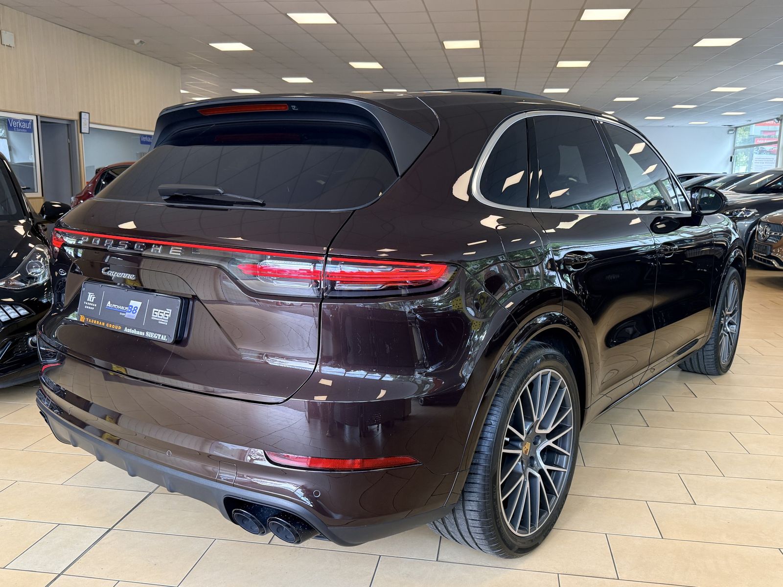 Porsche Cayenne Pano*BOSE*Luftfederung*21RS Spyder*HUD foto 4