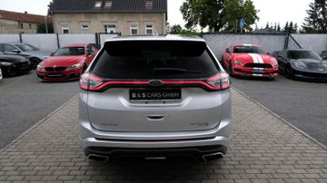 Ford Edge - 10