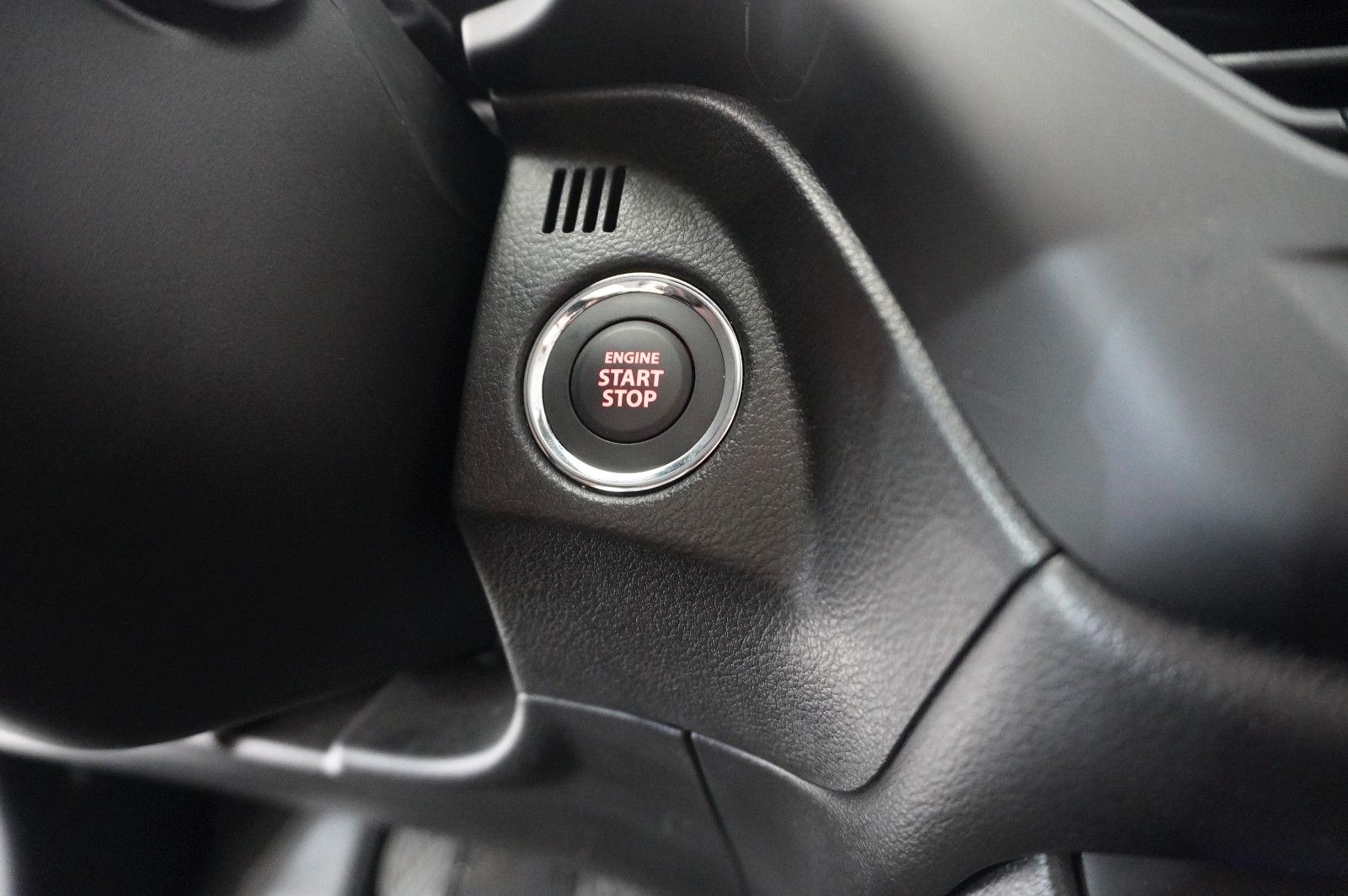 Fahrzeugabbildung Suzuki (SX4) S-Cross 1.4 COMFORT NAVI/LED/KAMERA/SH/DAB