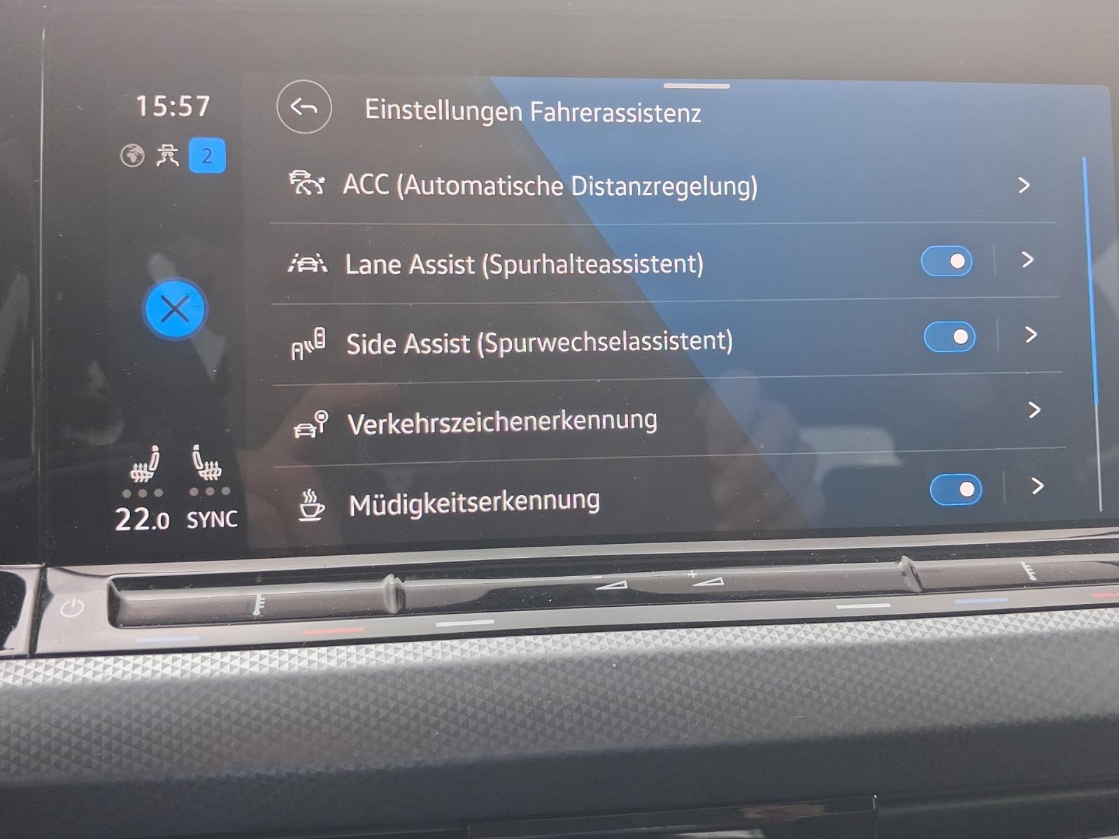 Volkswagen Golf VIII Lim. Active Pano ACC Standheizung LED, миниатюра 20