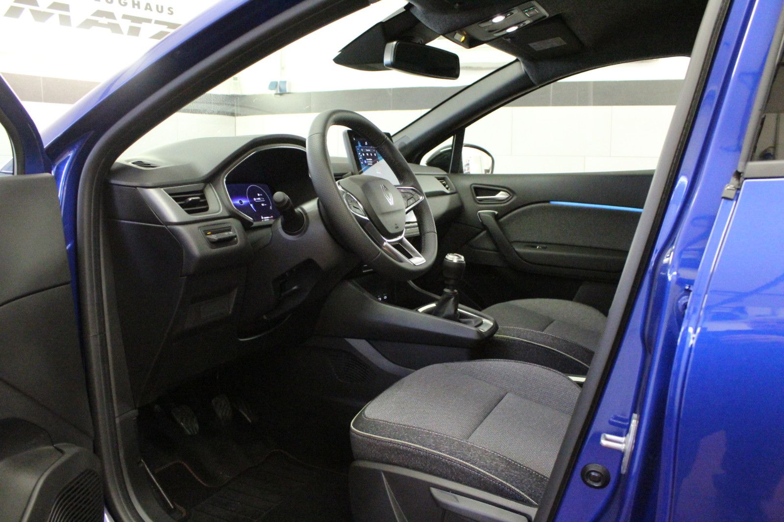 Fahrzeugabbildung Renault Captur TCe 115 KISS Sondermodell *Winter-Pak*Nav