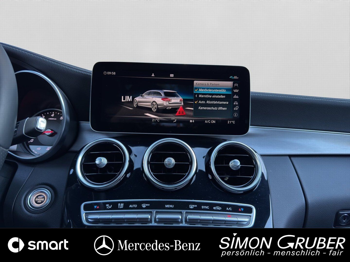 Fahrzeugabbildung Mercedes-Benz C 300 T AMG Line Pano Burm Airmatic Distr. 360