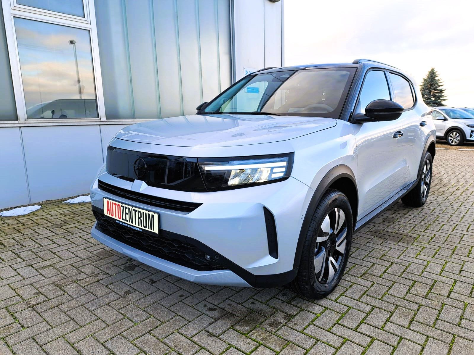 Fahrzeugabbildung Opel Frontera GS 1.2 Turbo Hybrid 145PS Automatik