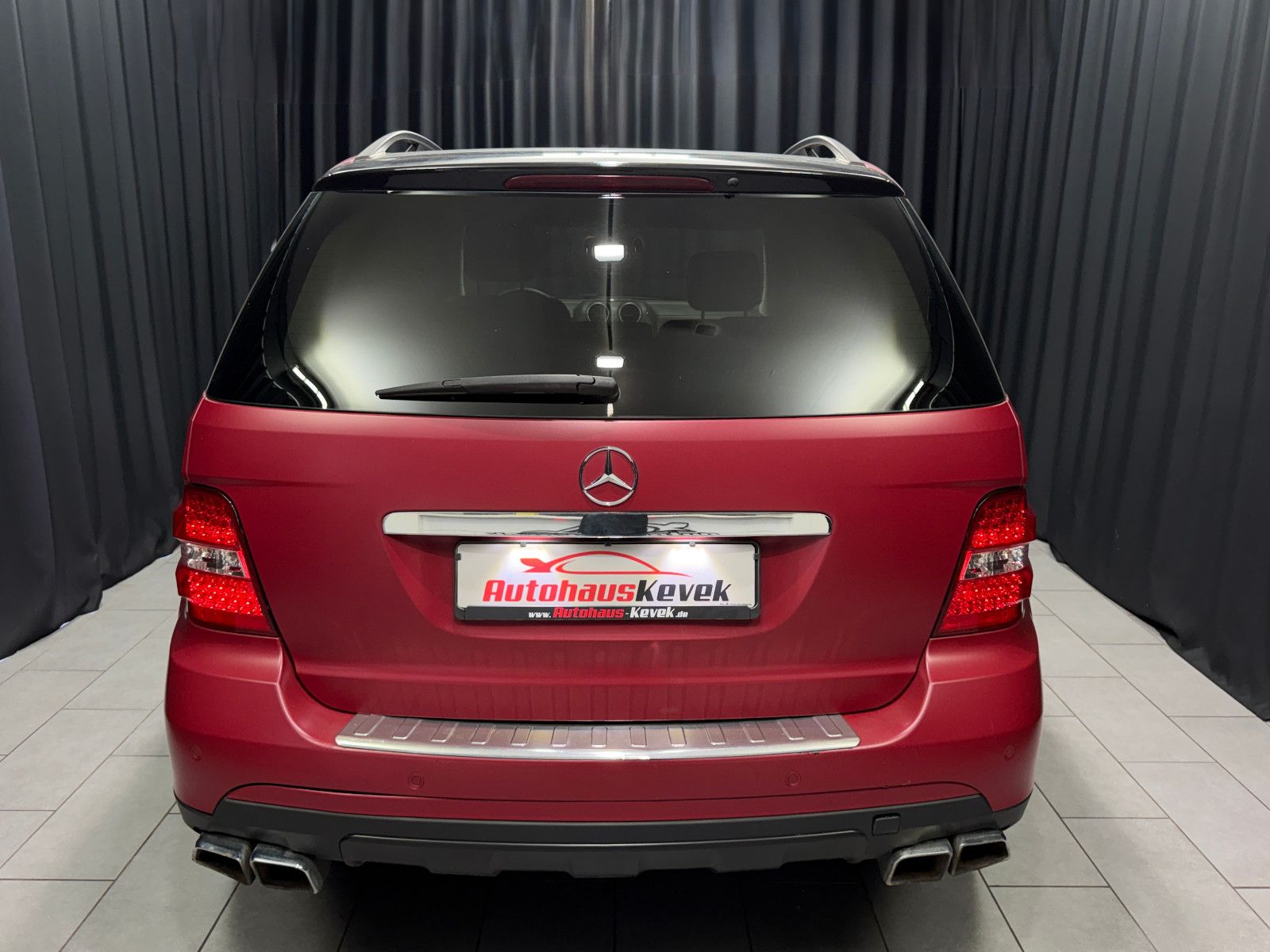 Fahrzeugabbildung Mercedes-Benz ML 500 4Matic 5.0 V8|H&K|PANO|NAVI|AHK