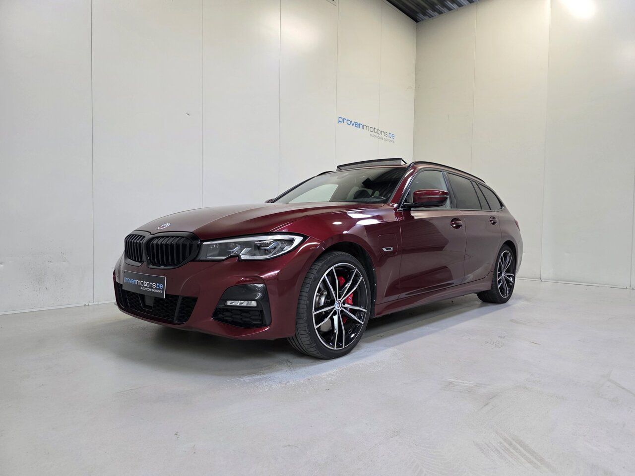 BMW 330 e xDrive Autom.  - M Pack - GPS - Pano - Top