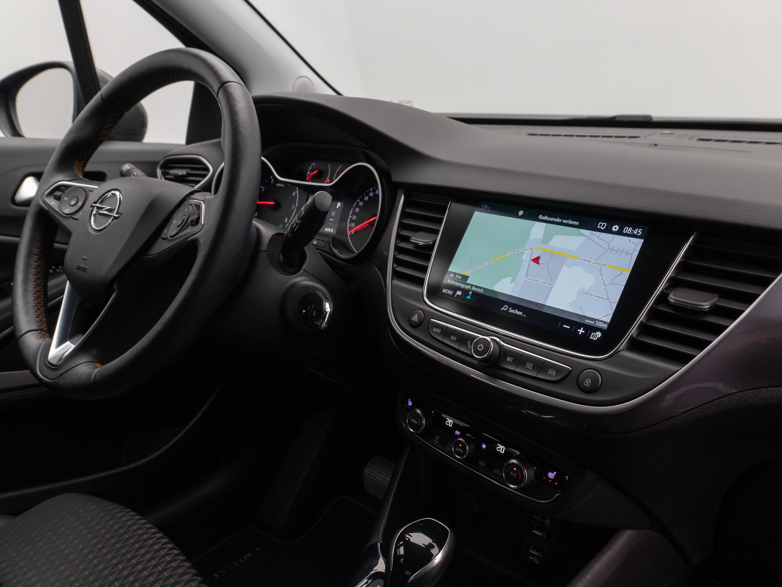 Fahrzeugabbildung Opel Crossland Innovation Kamera Navi L-hzg LED AHK
