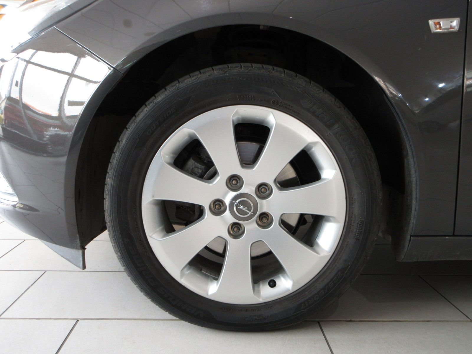 Fahrzeugabbildung Opel Insignia A ST 2.0CDTI Innovatio LED/NAVI/PDC/AHK