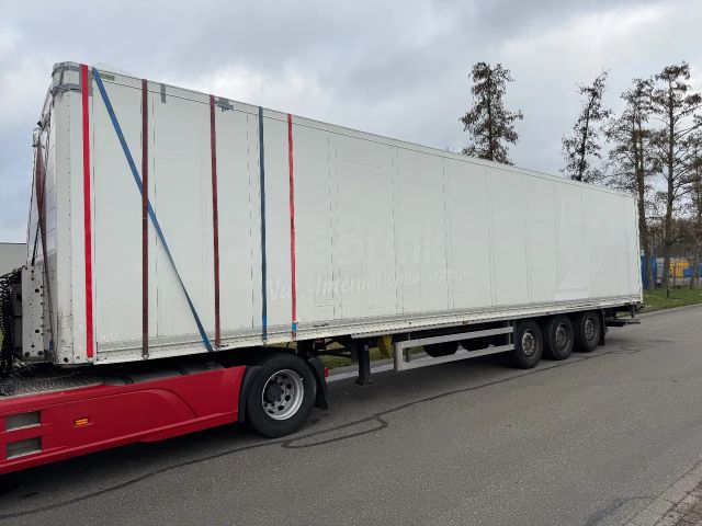 Schmitz Cargobull SCB*S3B gesloten oplegger