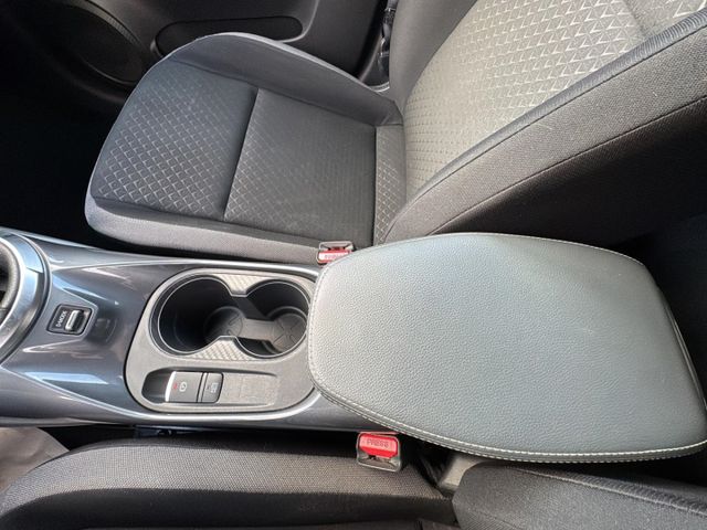 Nissan Juke Enigma MT* Navi*LED*AAC*SHZ*RFK*