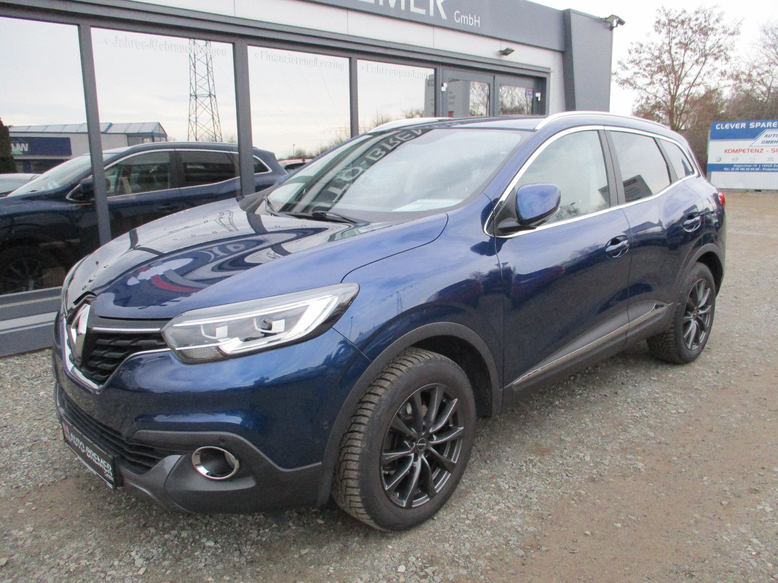 Fahrzeugabbildung Renault KADJAR 1.2 LED / Sitzhg. / RF Kamera