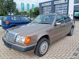 Mercedes-Benz 250D,2HAND,ABS,AHK,el.Schiebedach,8FACHB.TÜV NEU - Mercedes-Benz 250 mit Diesel-Antrieb
