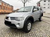 Mitsubishi L200 Doppelkabinen 4WD TÜV NEU - Mitsubishi Colt von privat