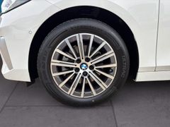 Fahrzeugabbildung BMW 218i ActiveTourer Luxury Line LEDER ACC LED RFK