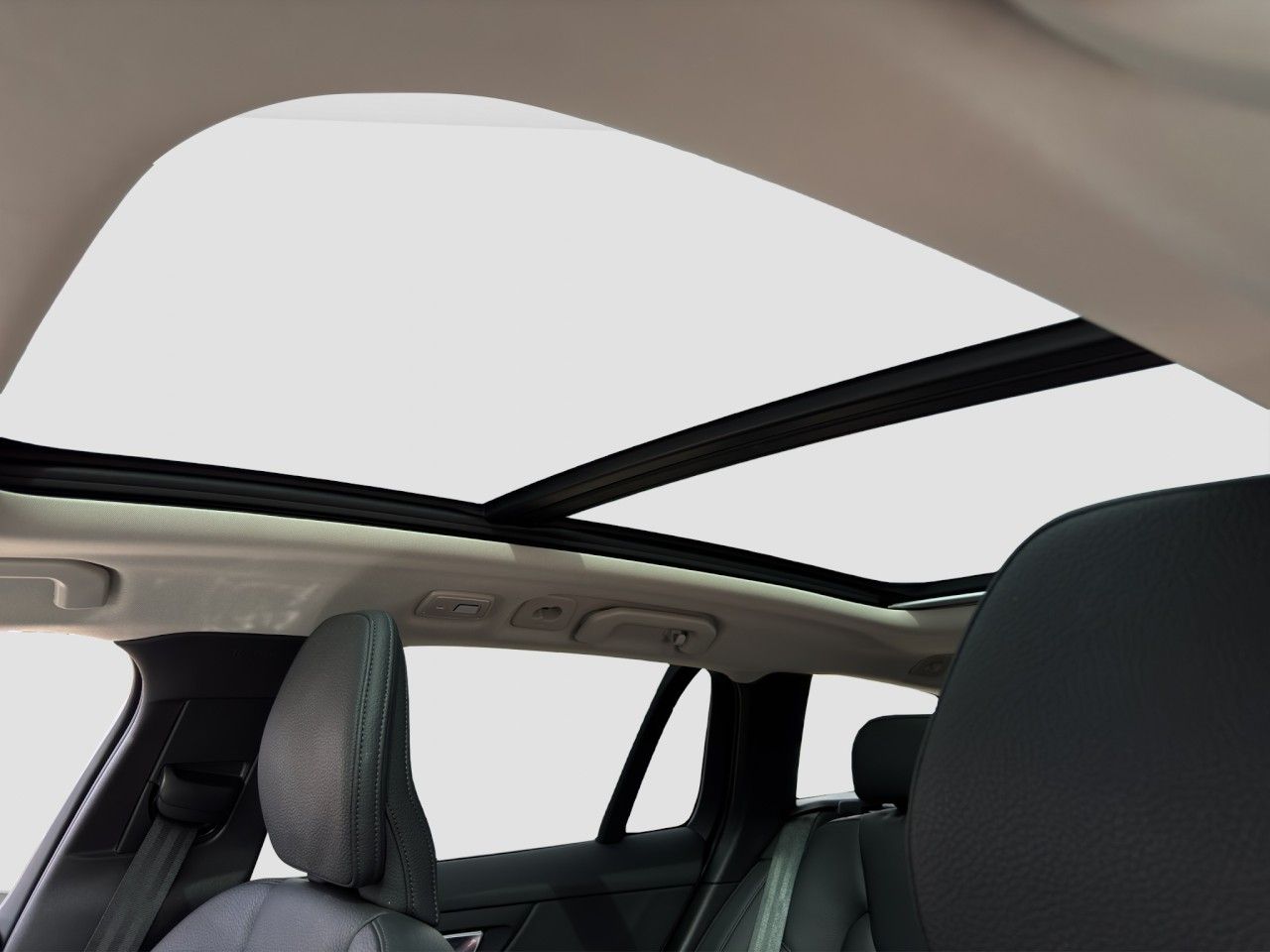 Volvo V60 - Bild 15