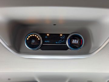 Ford Tourneo Custom Tit. 2.0 L1 NEUES MODELL