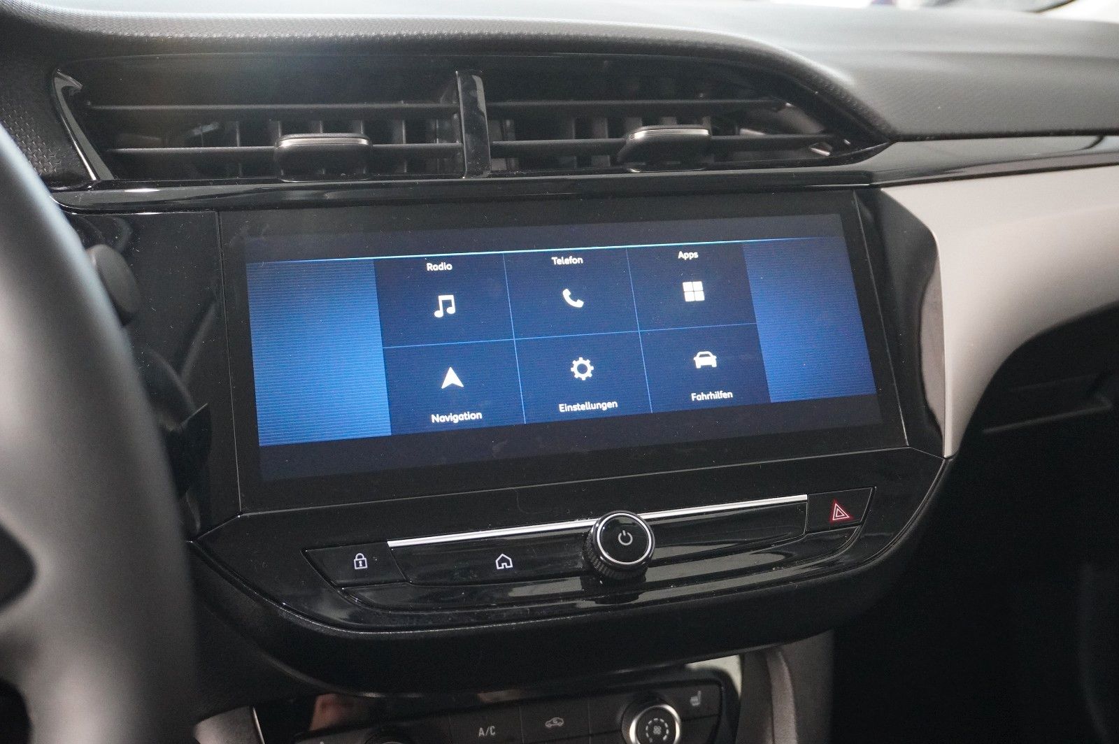 Fahrzeugabbildung Opel Corsa F 1.2T EDITION NAVI/LED/SPORT/SHZ/PDC/DAB+