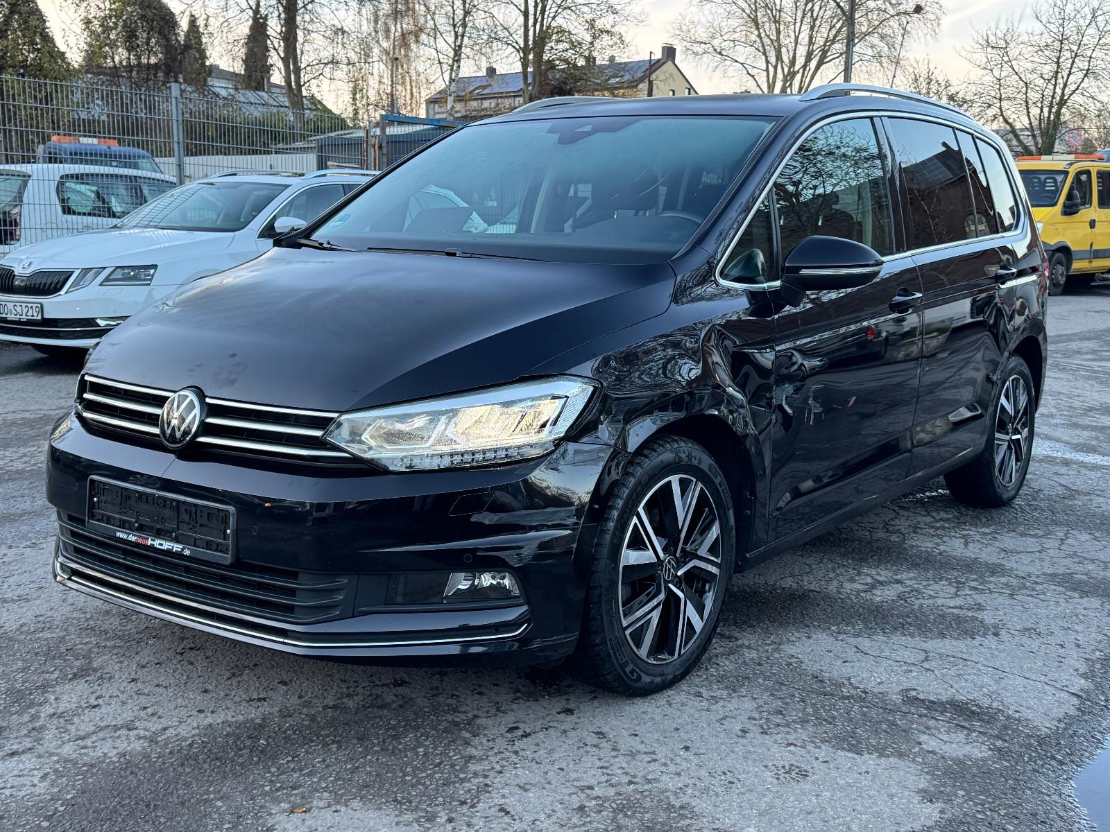 Volkswagen Touran Highline BMT/Start-Stopp DSG