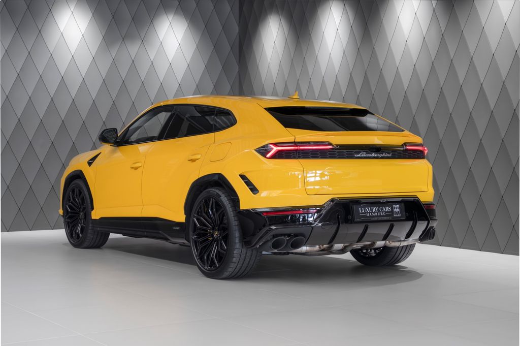 Urus 4.0 V8 SE YELLOW/BLACK YELLOW PANO B&O - Bild 6