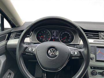 Volkswagen Passat Comfortline 1,4 TSI Navi+SHZ+PDC+Allwette
