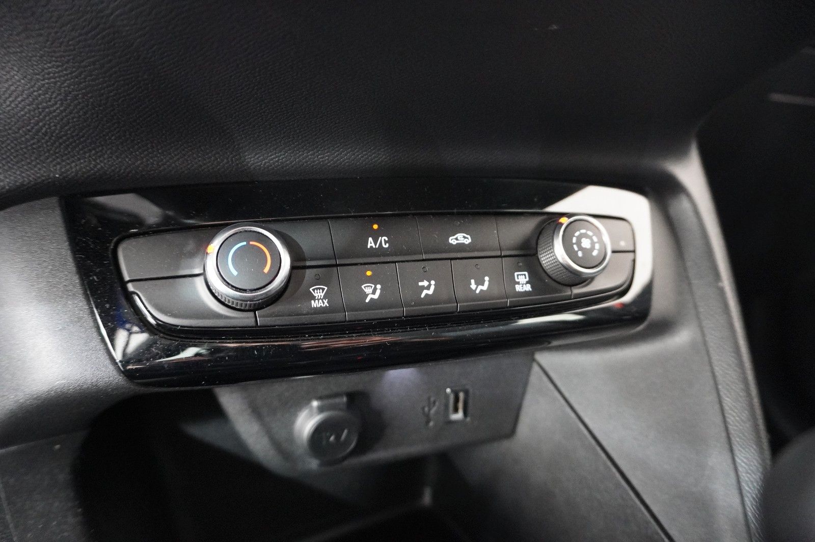 Fahrzeugabbildung Opel Corsa F 1.2T EDITION NAVI/USN/TEMP./SPORT/DAB+