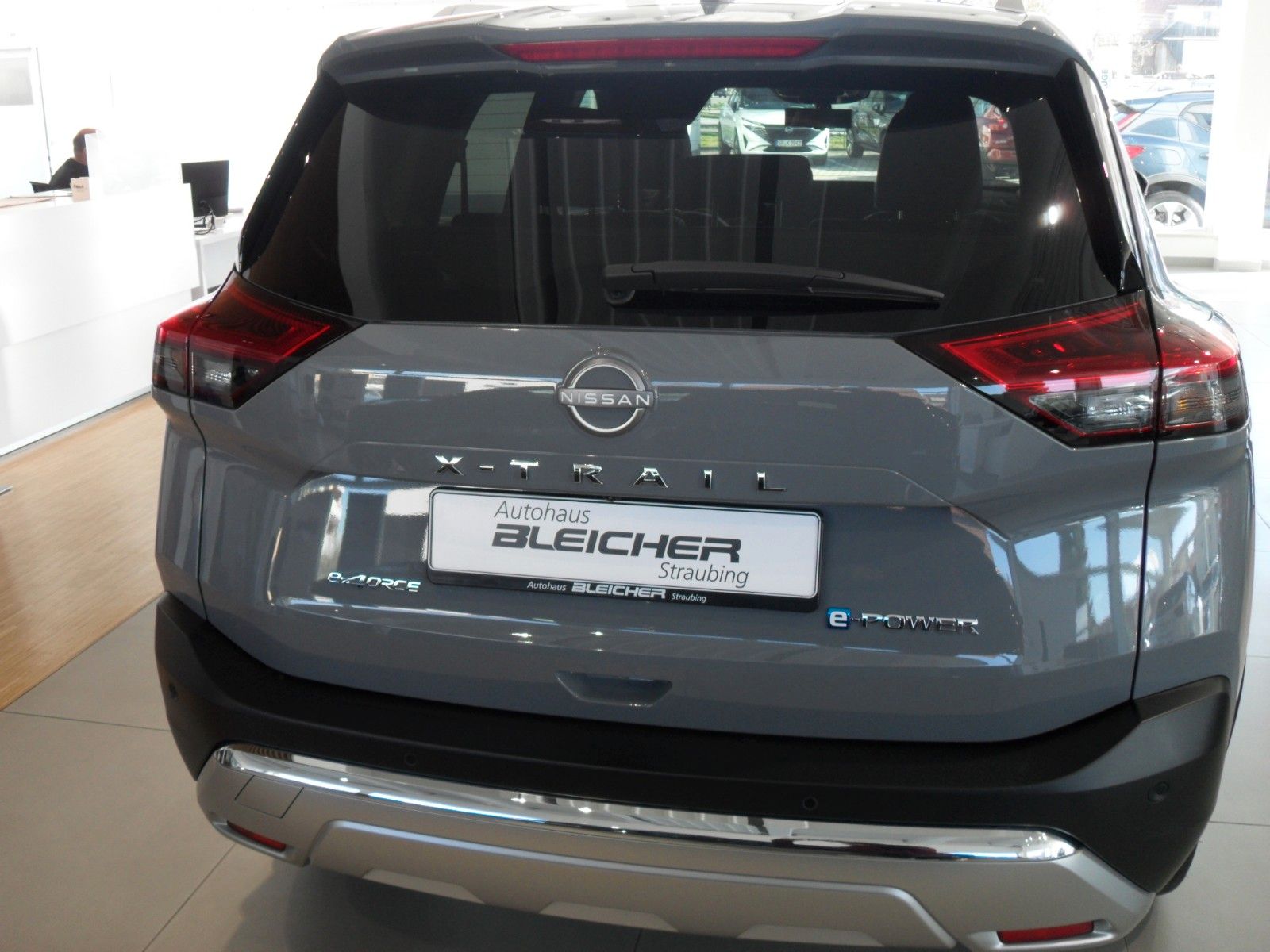 Fahrzeugabbildung Nissan X-Trail e-Power e-4orce Tekna | Head-up