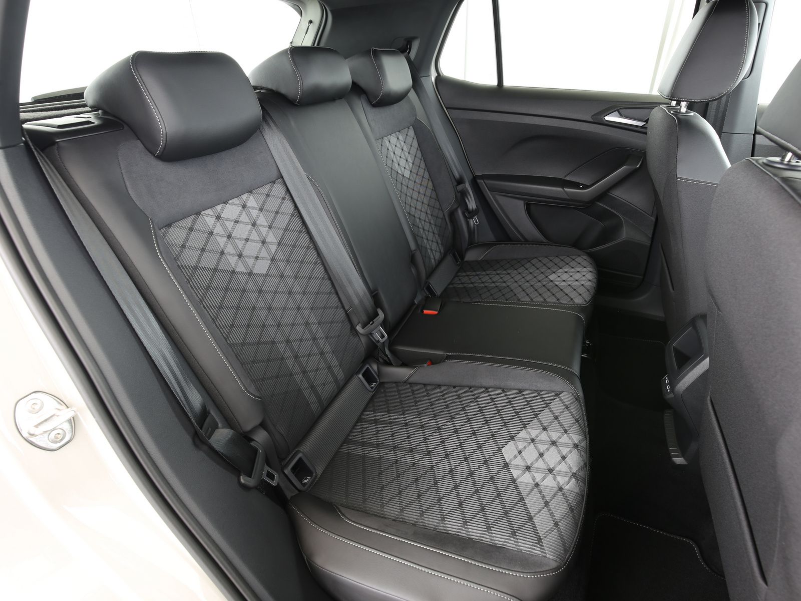 Volkswagen T-Cross - Bild 16