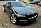 Jaguar F-Pace 3.0V6 F-PACE Prestige AWD Pano-AHK-VOLL - Jaguar F-Pace in Stuttgart