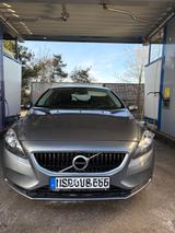 Volvo V40 D3 Geartronic Kinetic Linje You! - Volvo V40 Gebrauchtwagen in München