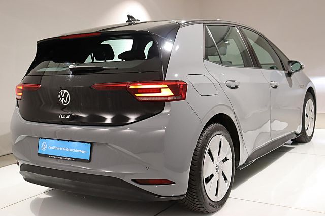ID.3 Pro 150kW Wärmepumpe ACC Winterräder LED NA