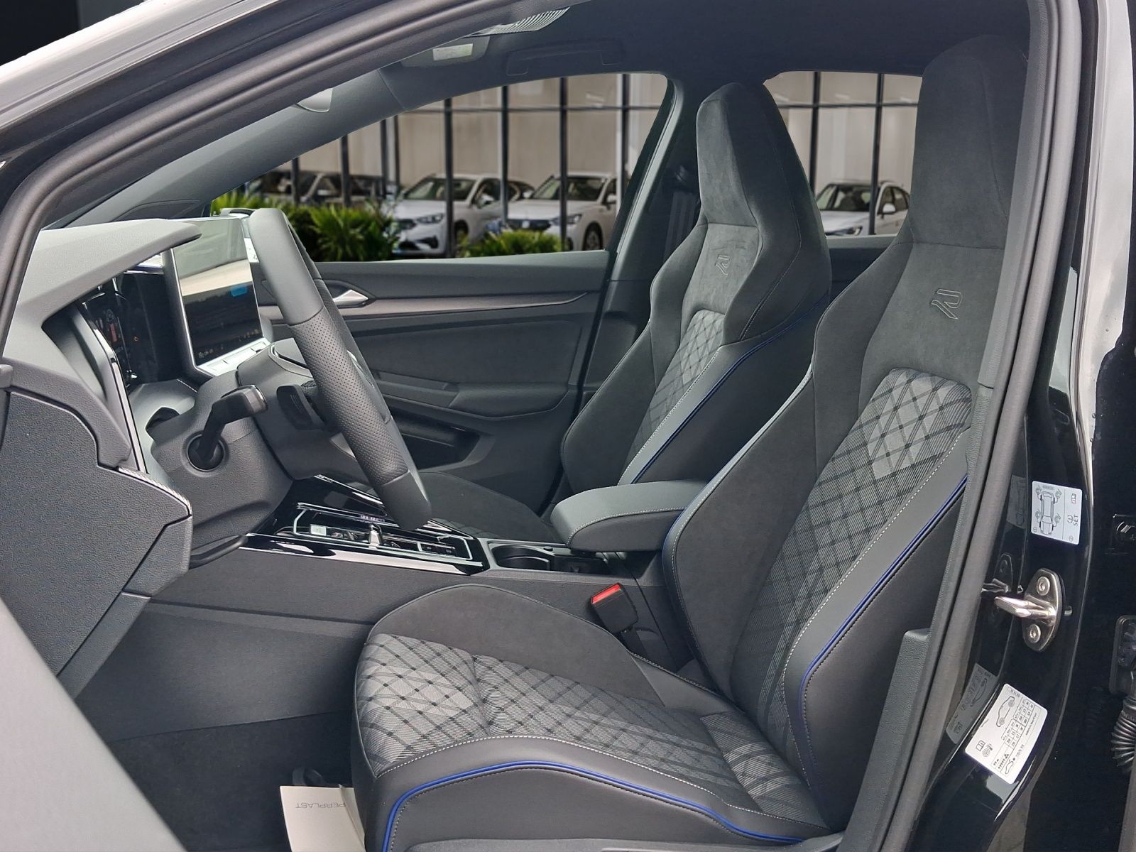 Volkswagen Golf - Bild 6