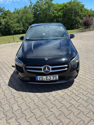 MERCEDES-BENZ B 220 d DCT -