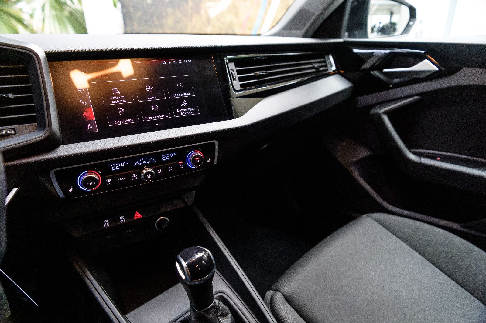Fahrzeugabbildung Audi A1 Sportback 25 TFSI basis