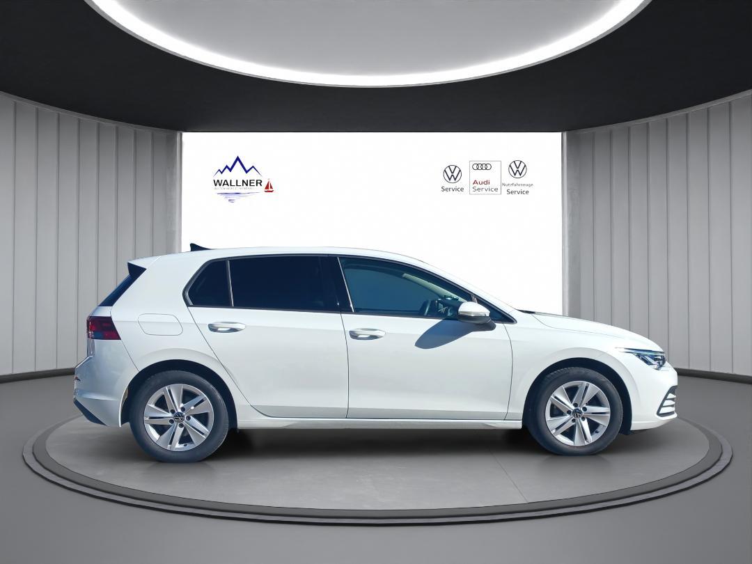 Volkswagen Golf Life