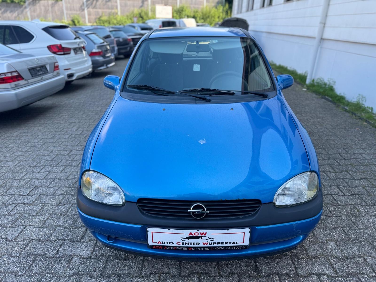 Opel Corsa 1.2 16V Automatik