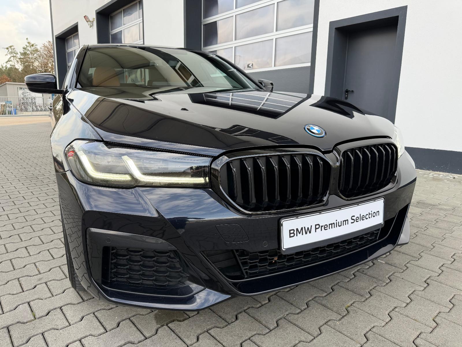 BMW 545e xDrive M-SPORT PRO/AHK/HARMAN-KARDON/LEDER