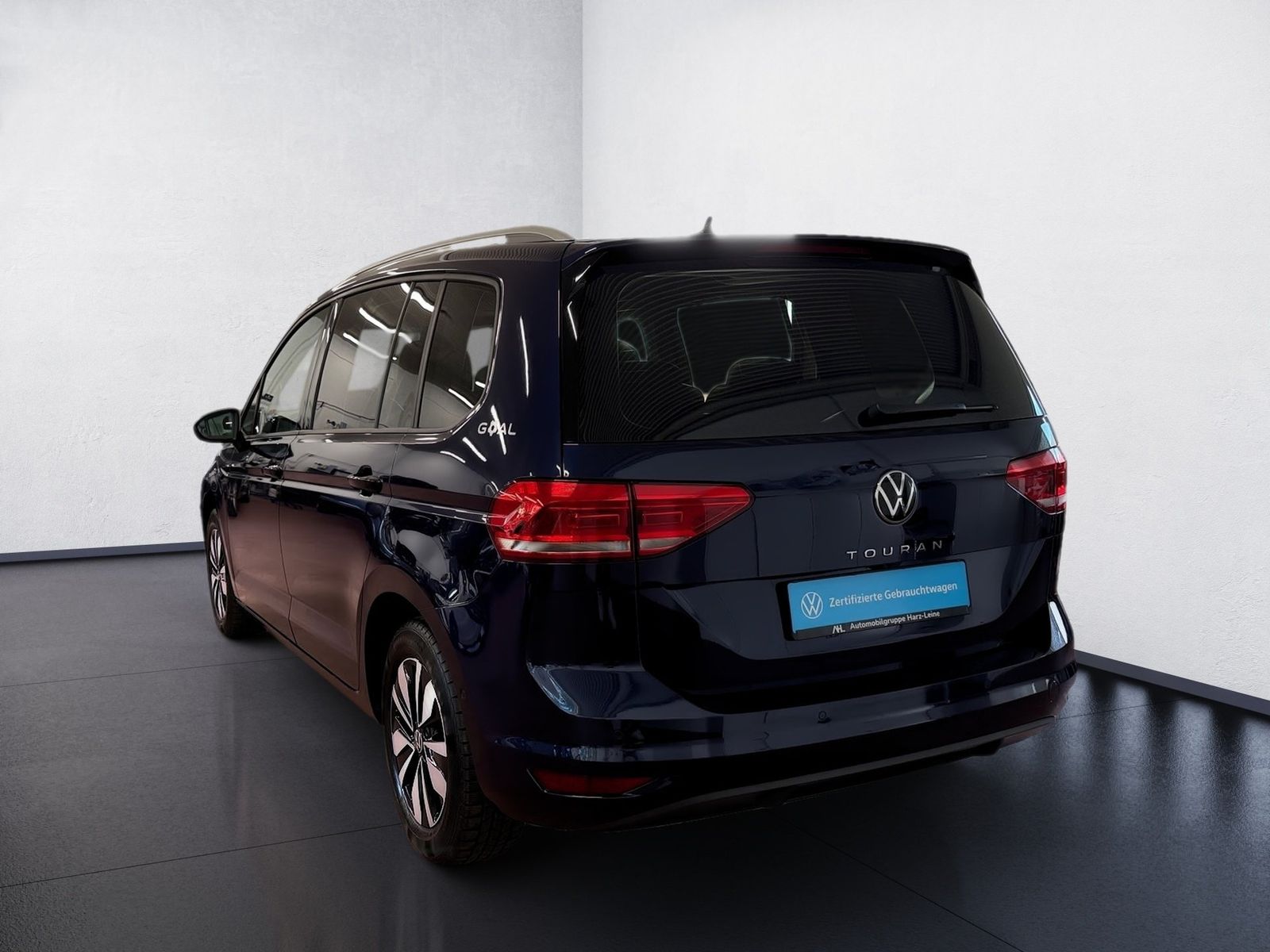Volkswagen Touran 1.5 TSI Comfortline DSG Navi ACC AHK RFK foto 4