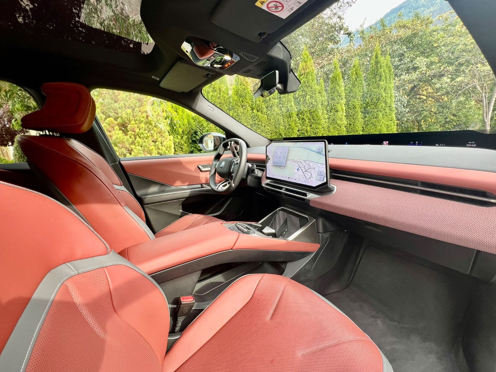 BMW iX3 50 xDrive M-Sport AHK H&K PANO imagem 3