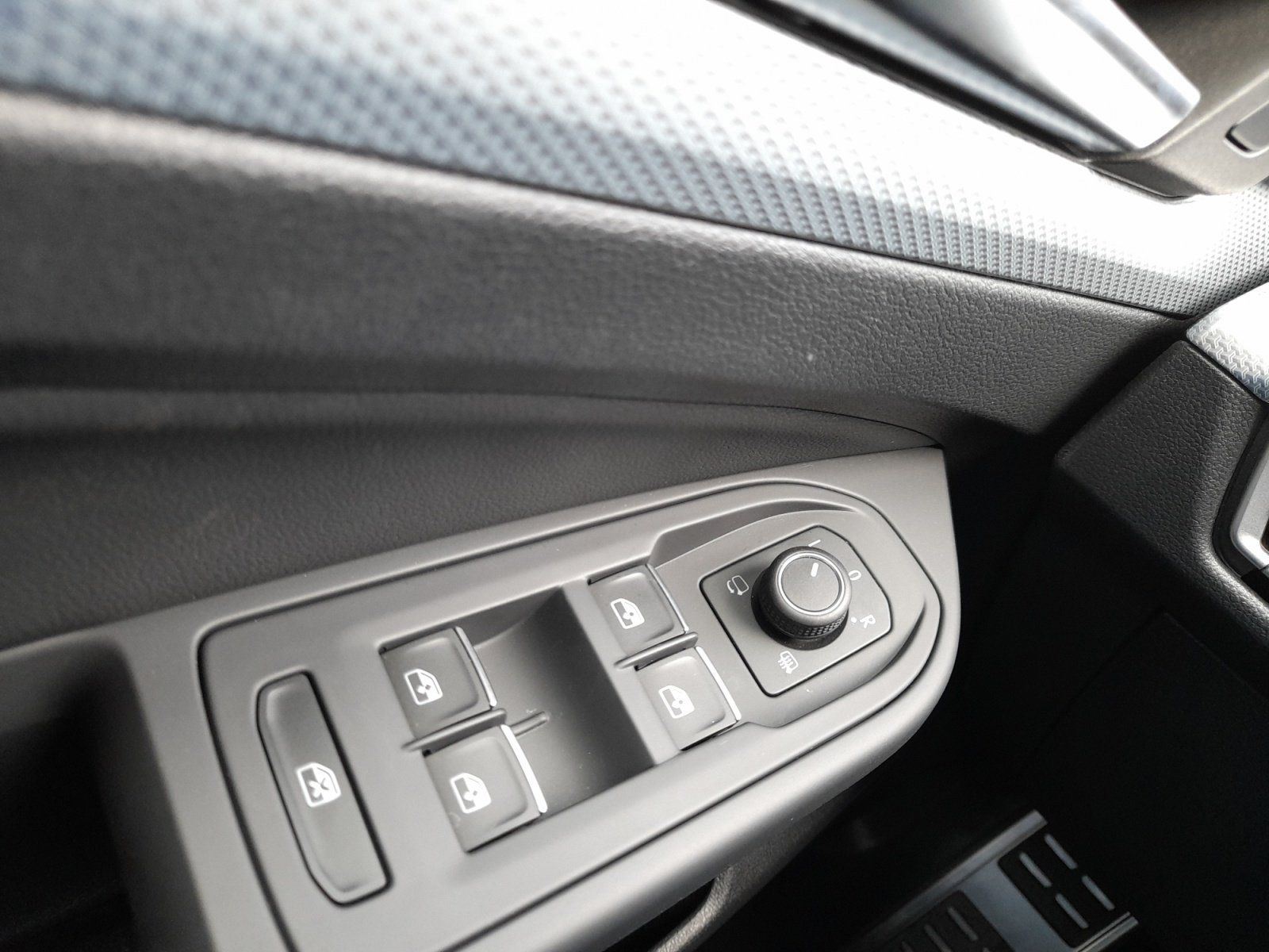 Volkswagen Golf - Bild 14
