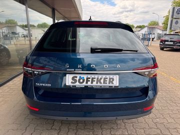 Bild 5 Skoda Superb Combi 2.0 TDI Style DSG AHK Navi Rückfahr