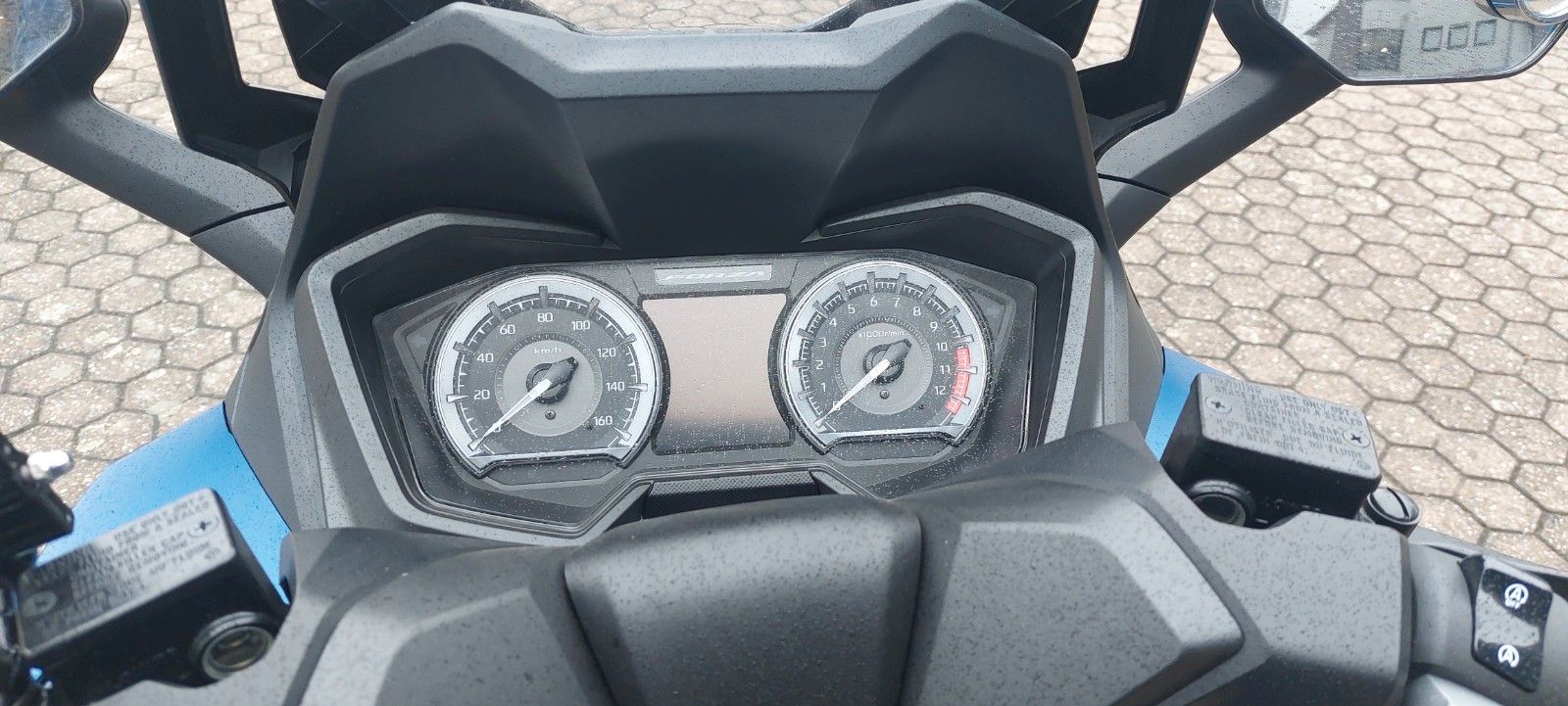 Fahrzeugabbildung Honda Forza 125 AD  NSS 125  Neuzustand 1777 KM