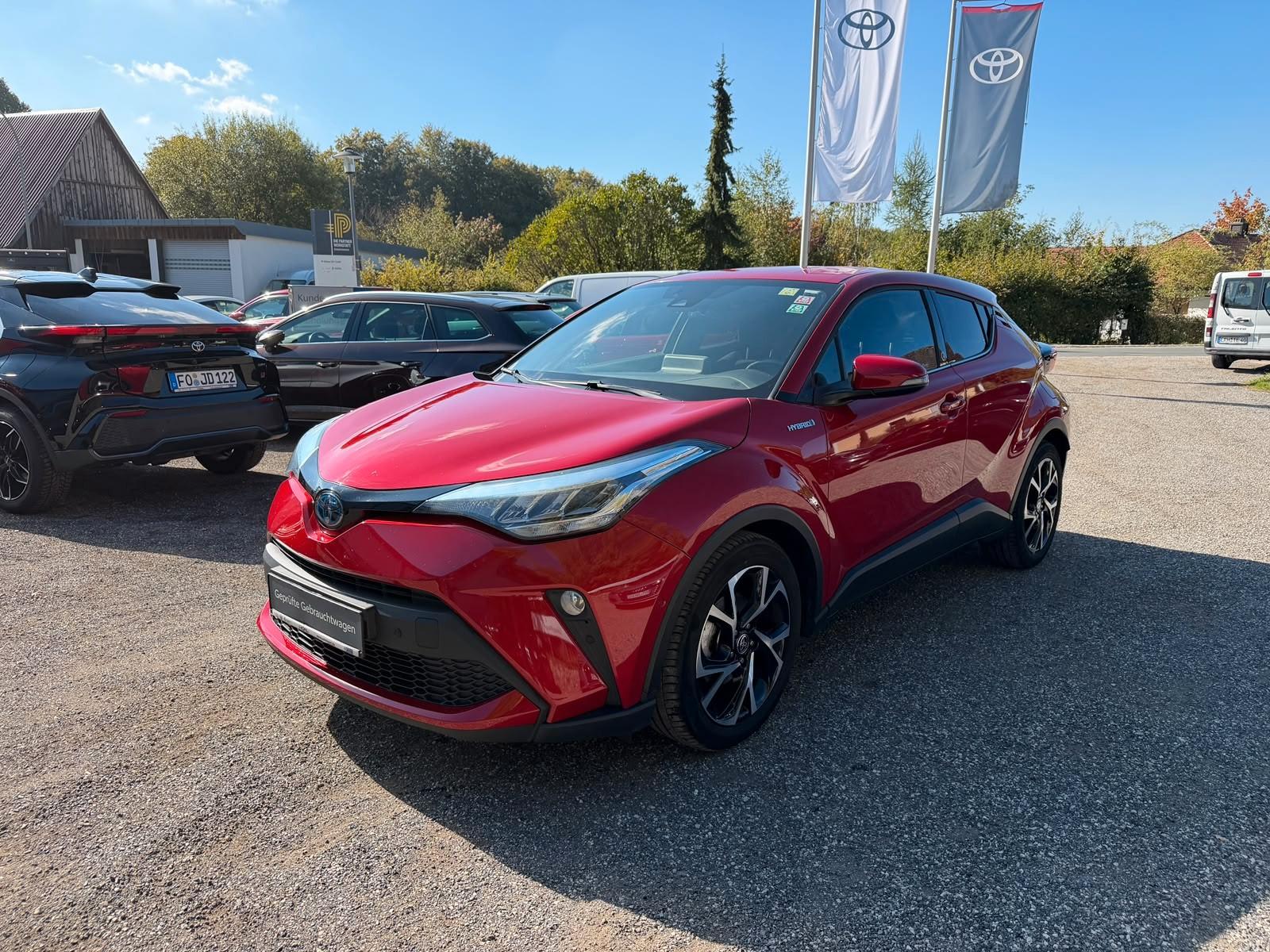 Toyota C-HR Hybrid Team D