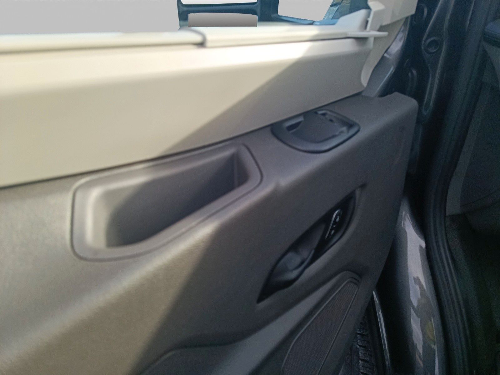 Fahrzeugabbildung Weinsberg CaraSuite 650 MEG Ford