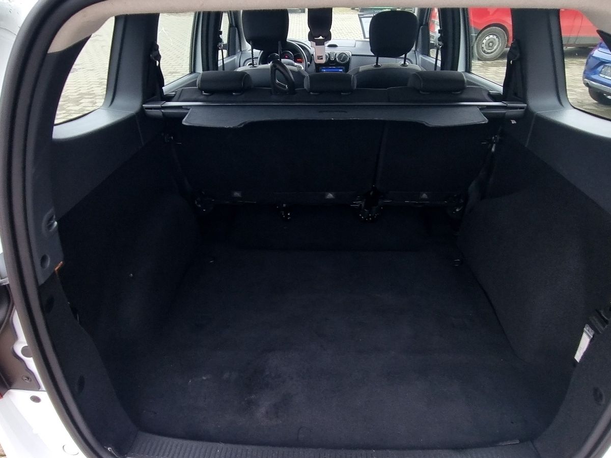 Fahrzeugabbildung Dacia Lodgy Stepway Plus TCe 130