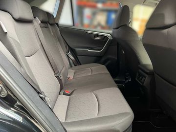 Toyota RAV 4 - 7